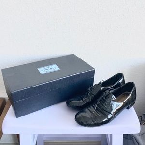 Prada DNC645 Lace-up Patent Leather Flats